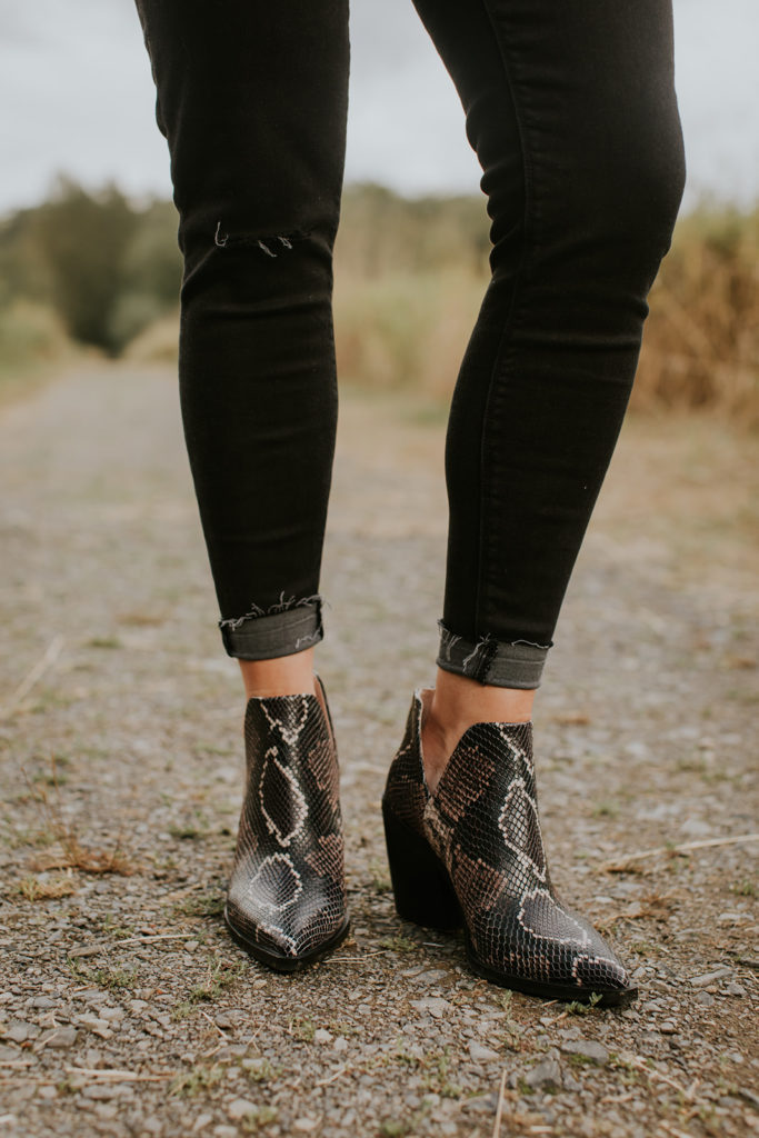 skinny jeans and booties fall favorites